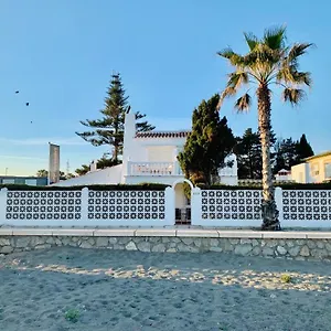 caleta-beach-house-villa-beatriz.es-andalucia.com/